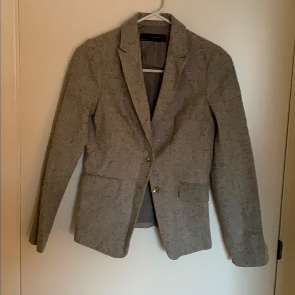 The limited-Women’s tweed jacket
